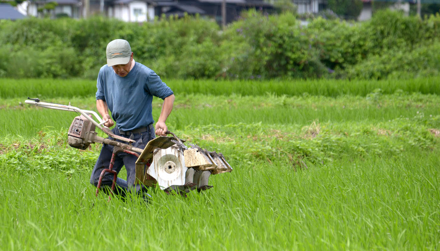 機械を持ち上げてUターン